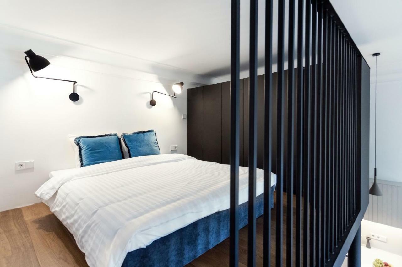 Telegrafas Lofts Centre Of Kaunas By Strazdo Telegrafas Apartment Exterior photo